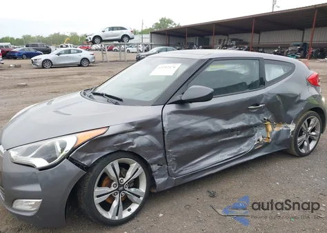 2012 Hyundai Veloster Base W/Black z USA, uszkodzony, nr VIN KMHTC6AD3CU069427